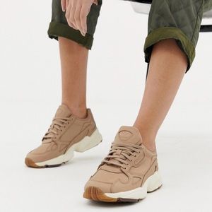 Adidas Falcons Originals